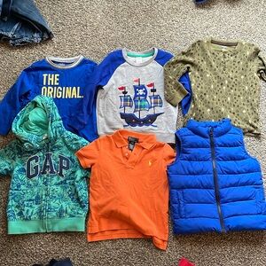 Six item clothing lot: boys 3T size.Puffer jacket, thermal, sweatshirt, zip-up..